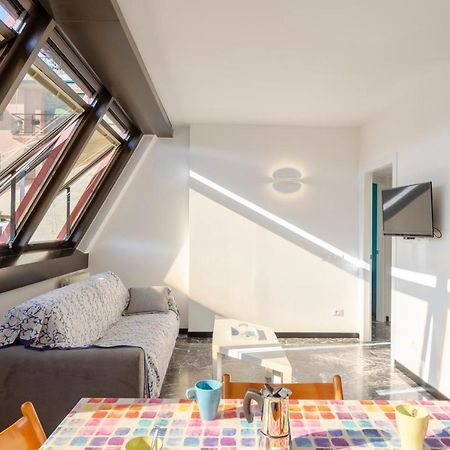 Joivy Spacious Apt For 6, Near Train Station And Beach 세스트리레반떼 외부 사진