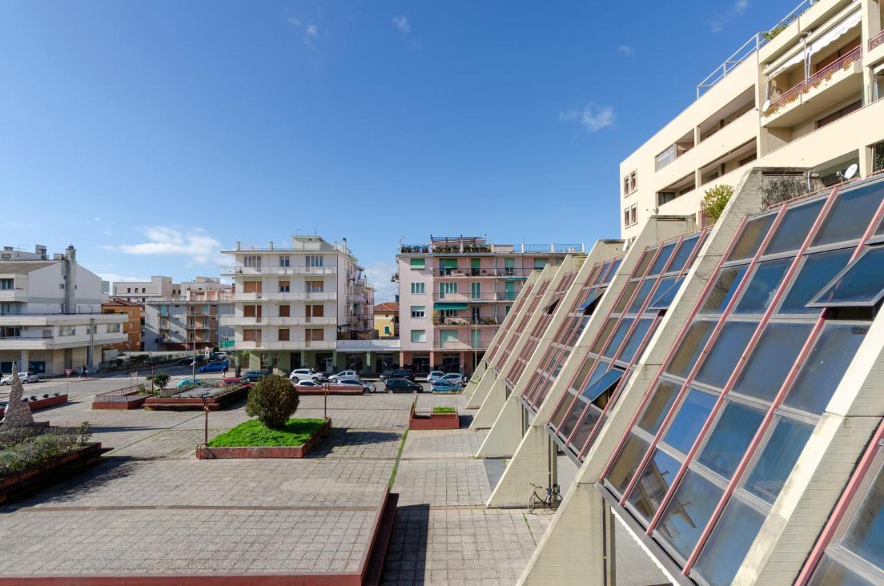 Joivy Spacious Apt For 6, Near Train Station And Beach 세스트리레반떼 외부 사진