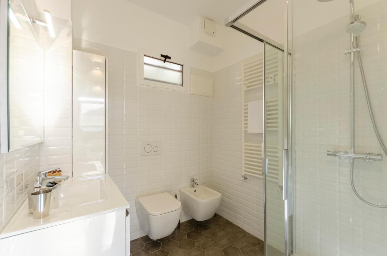 Joivy Spacious Apt For 6, Near Train Station And Beach 세스트리레반떼 외부 사진