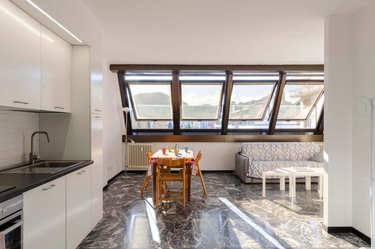 Joivy Spacious Apt For 6, Near Train Station And Beach 세스트리레반떼 외부 사진